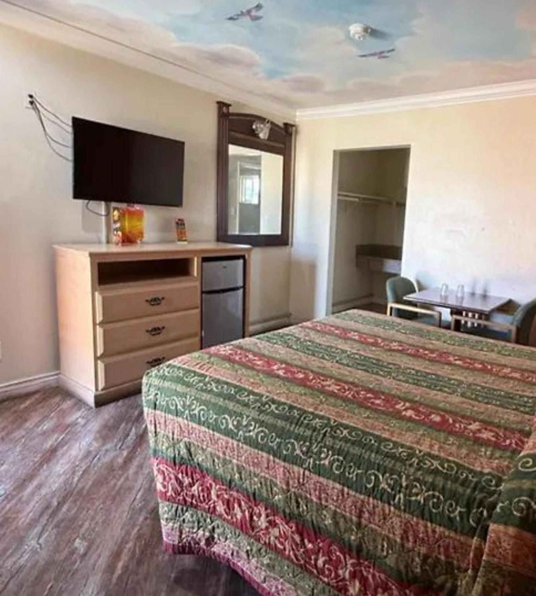 Robinhood Motel Anaheim Buitenkant foto